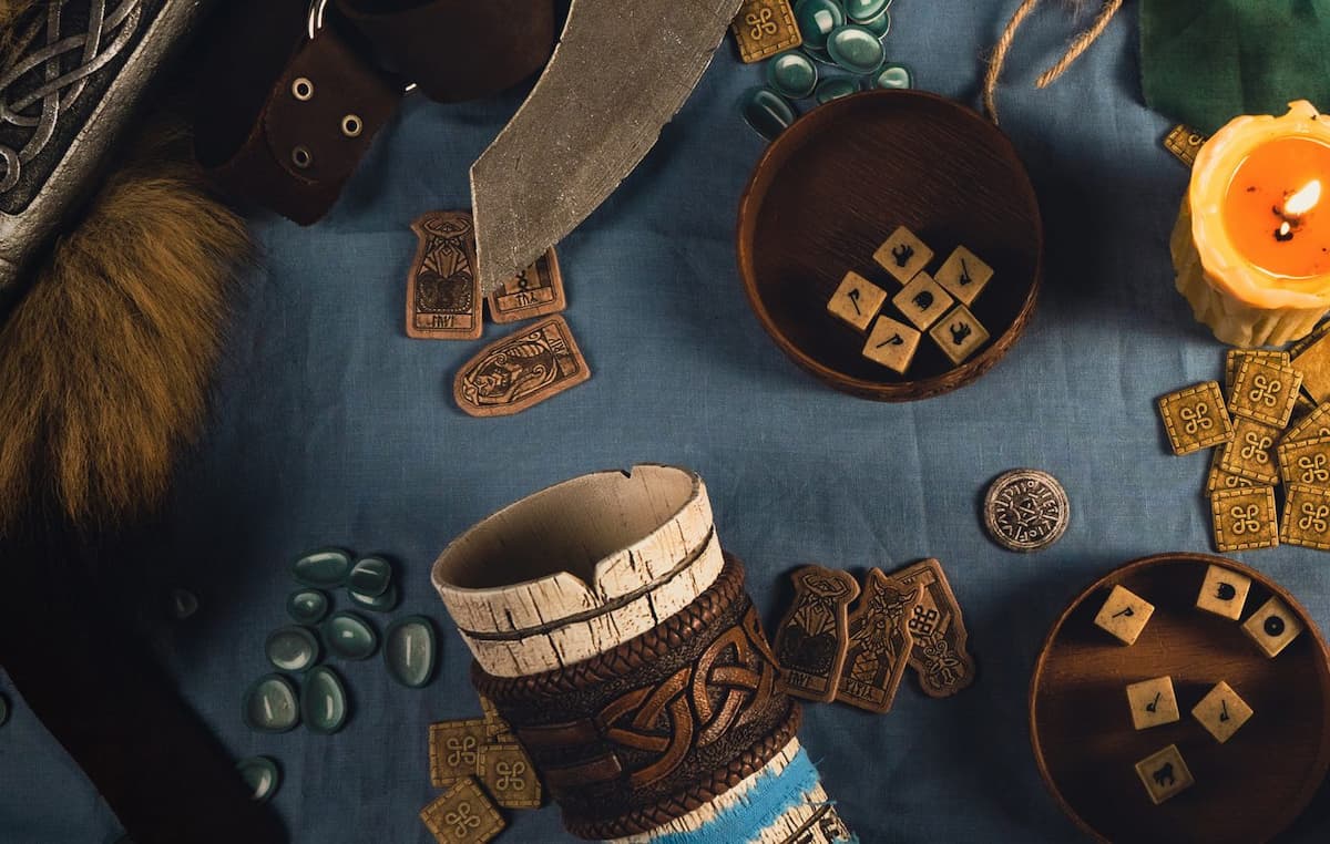 アサシン クリード ヴァルハラ、「オーログ」の卓上ゲームの支援金が4千万円を達成 | NME Japan Gaming